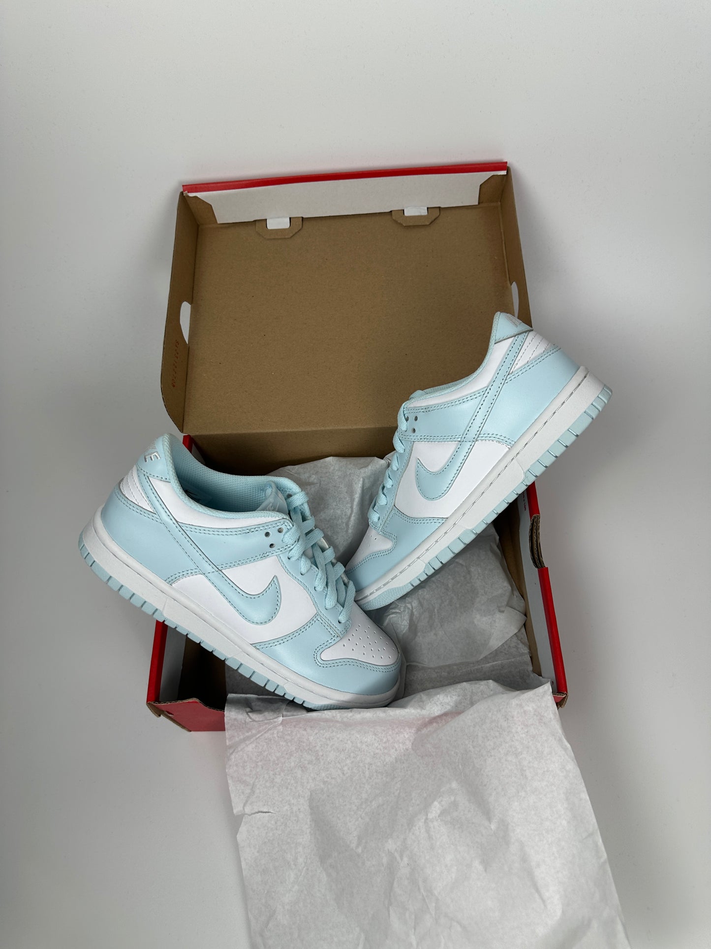 Nike Dunk Low “Glacier Blue”