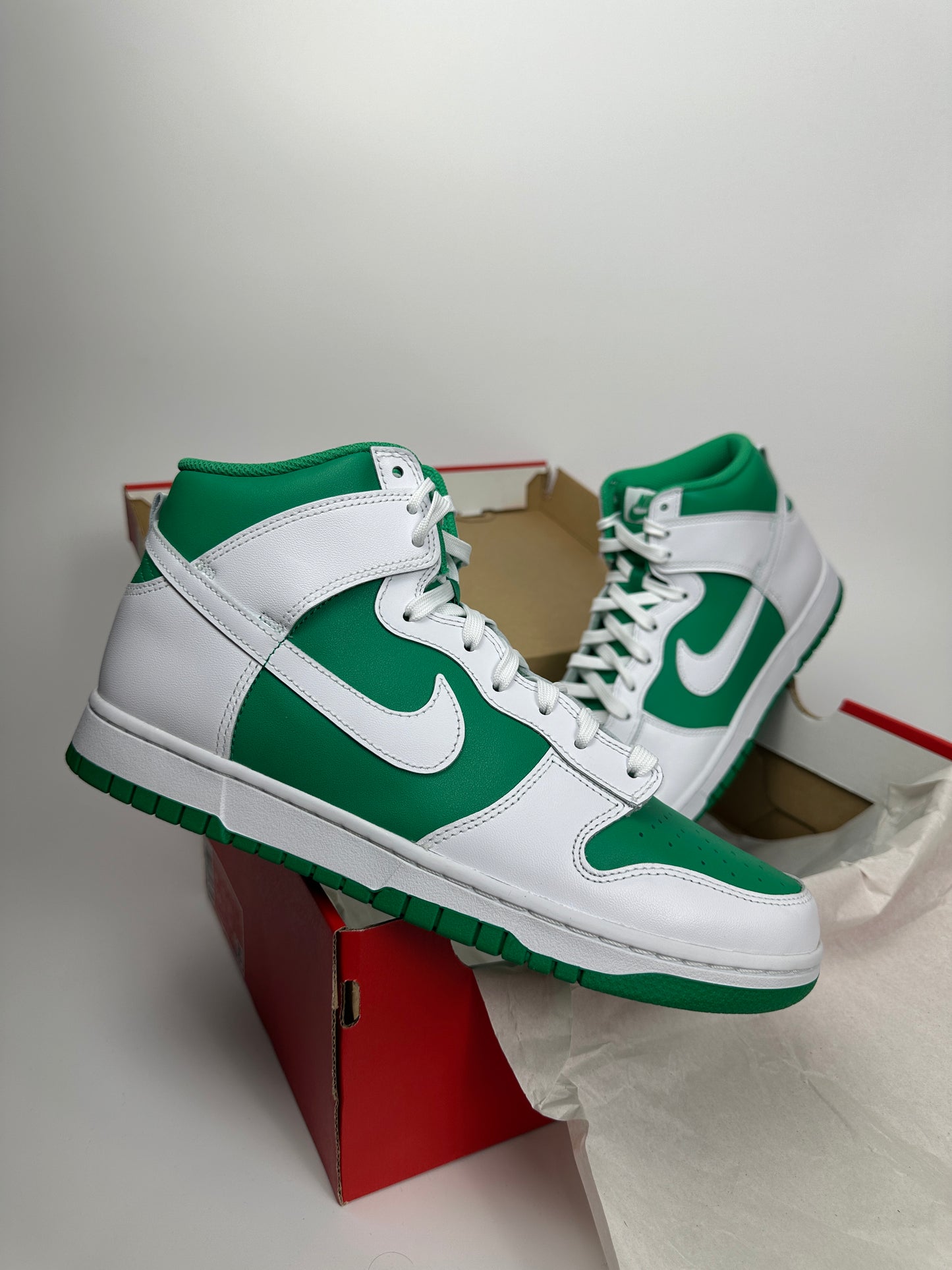Nike Dunk High “Stadium Green”