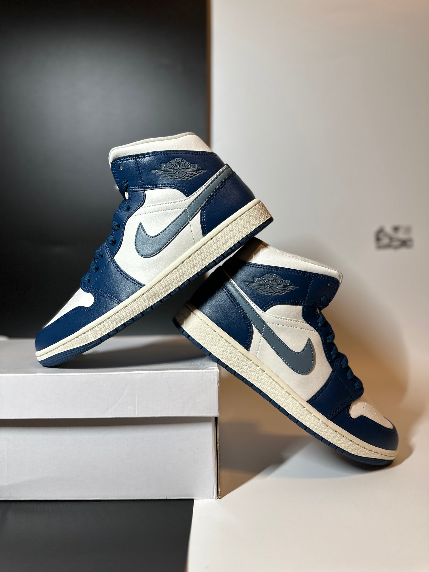 Nike Air Jordan 1 Mid “Marine Blue”