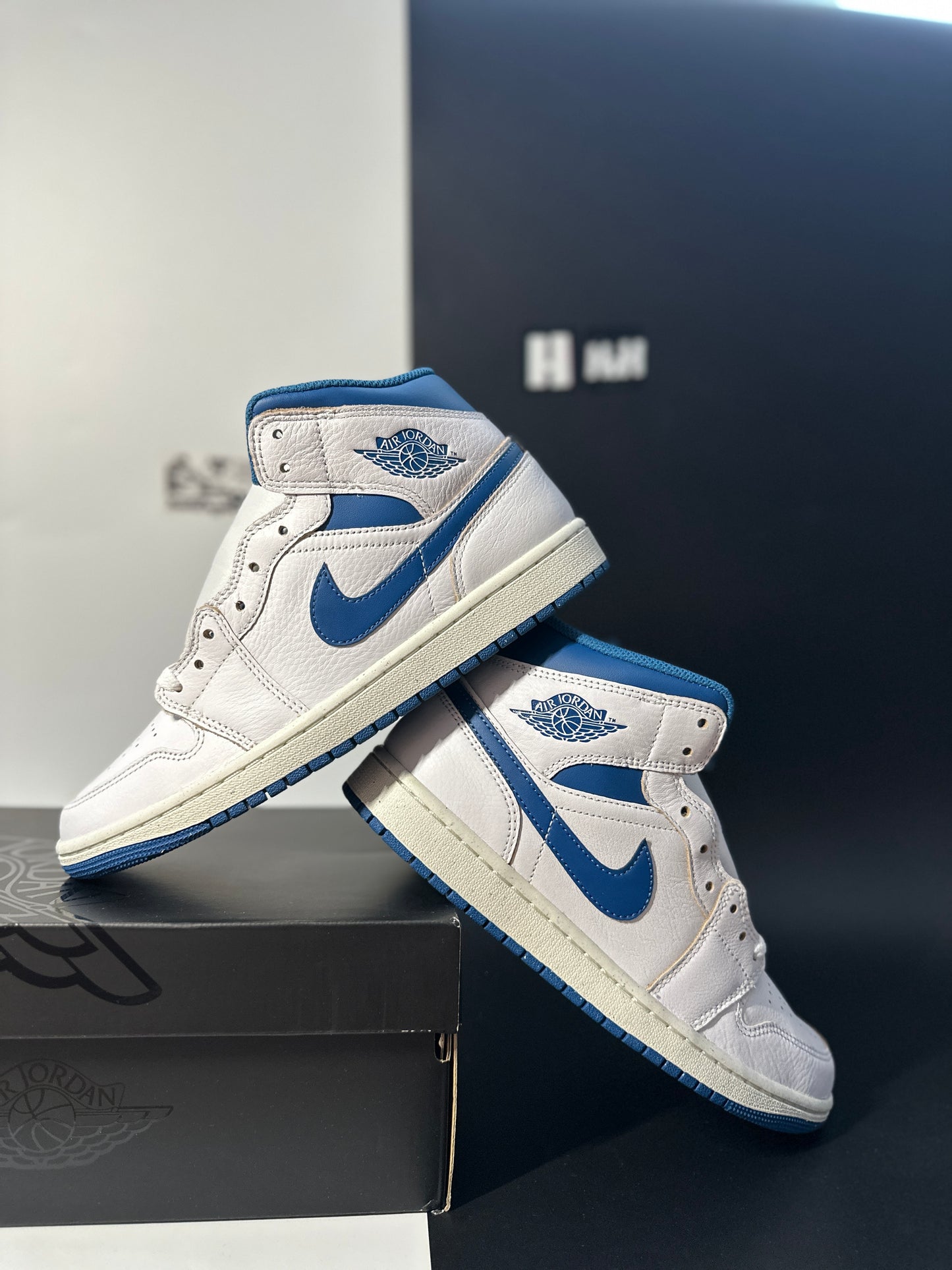 Nike Air Jordan 1 Mid SE “White Industrial Blue”