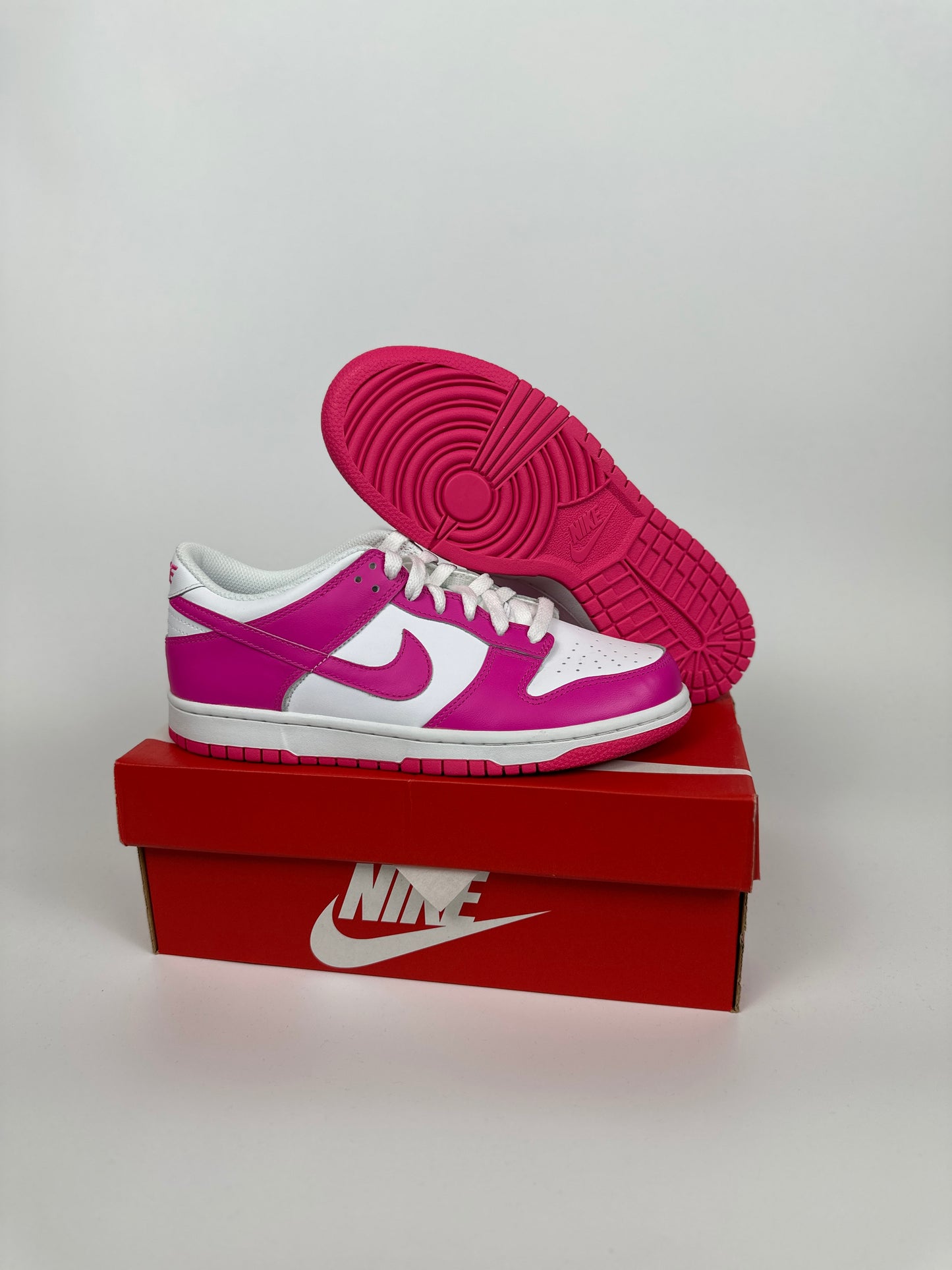 Nike Dunk Low Laser Fuchsia