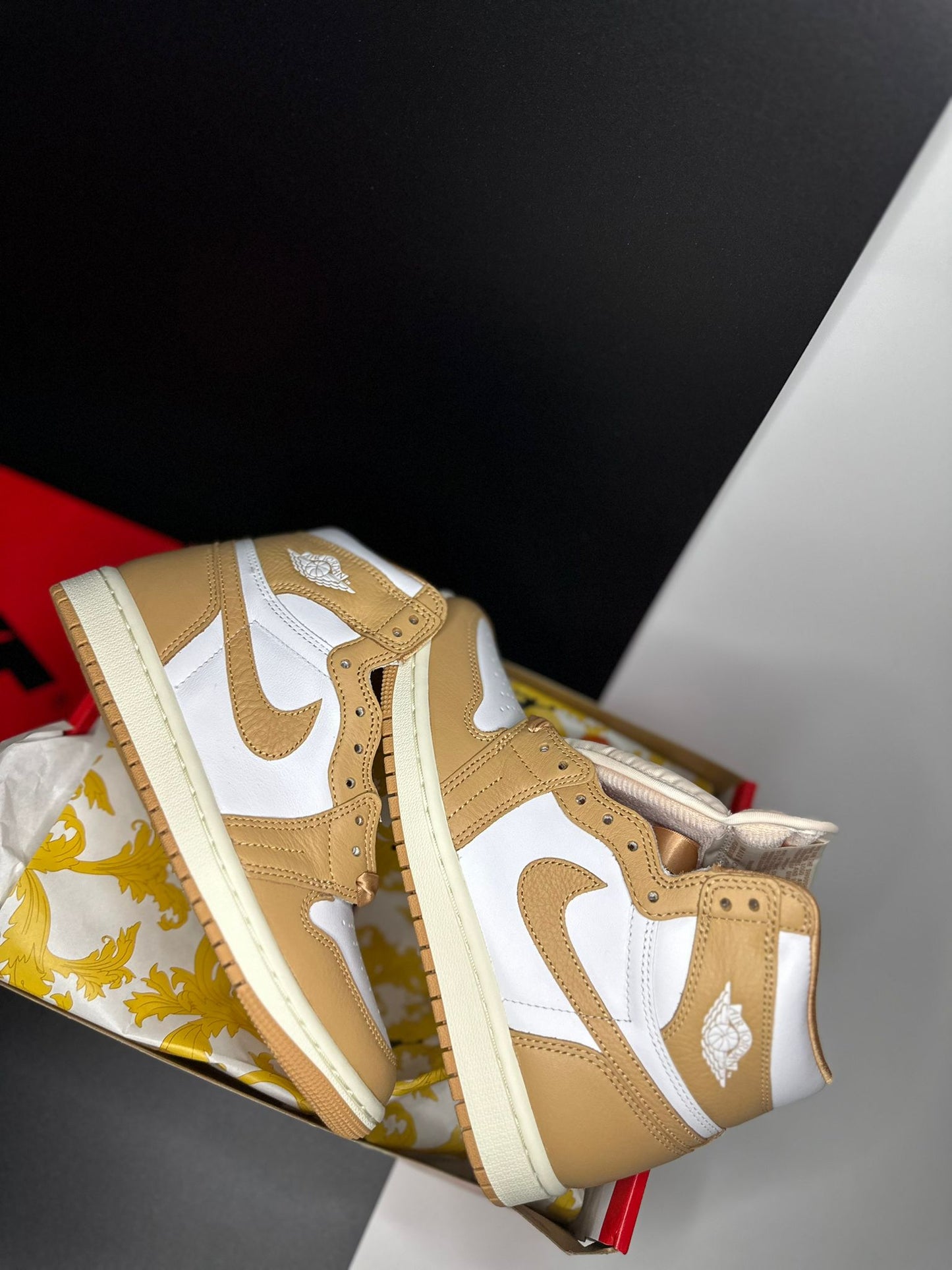 Nike Air Jordan 1 High "Praline"