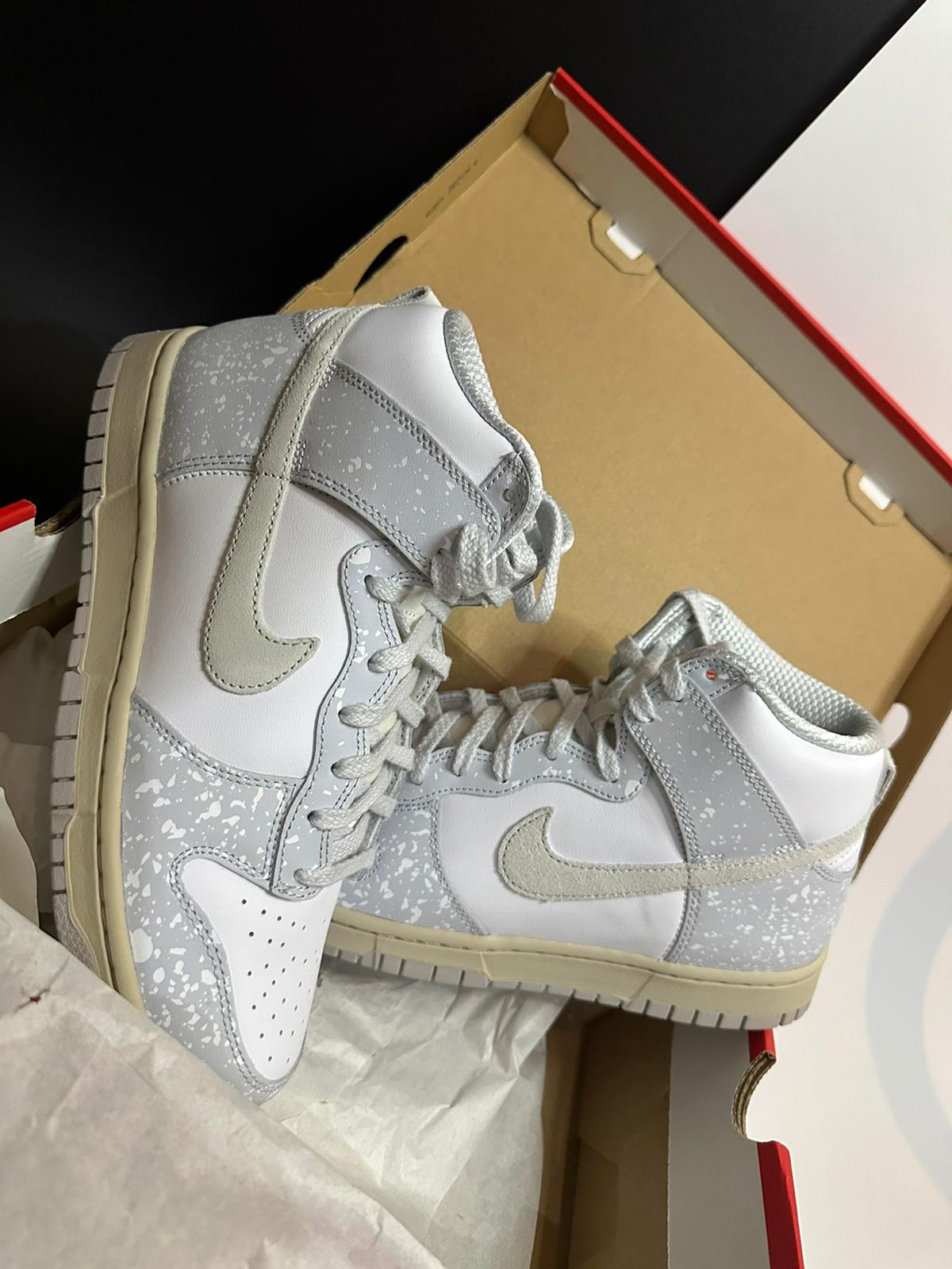 Nike Dunk High "Spray Paint"