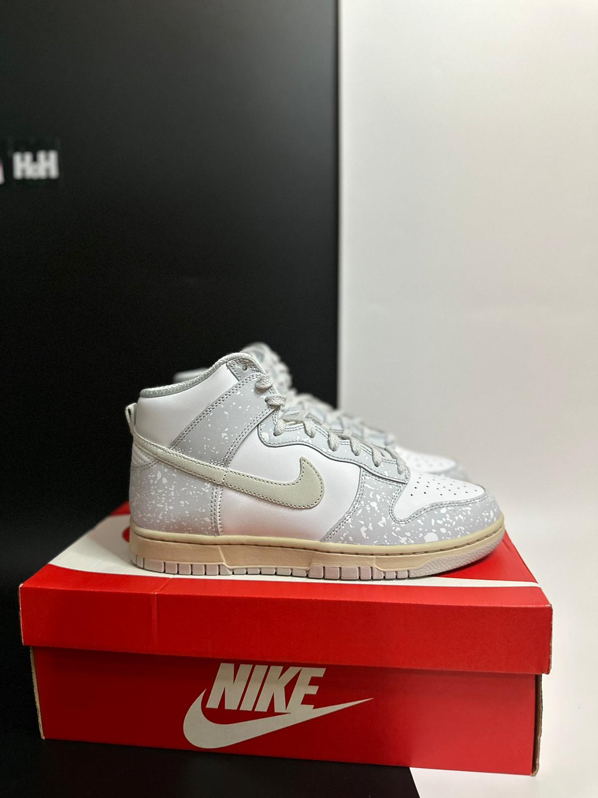 Nike Dunk High "Spray Paint"