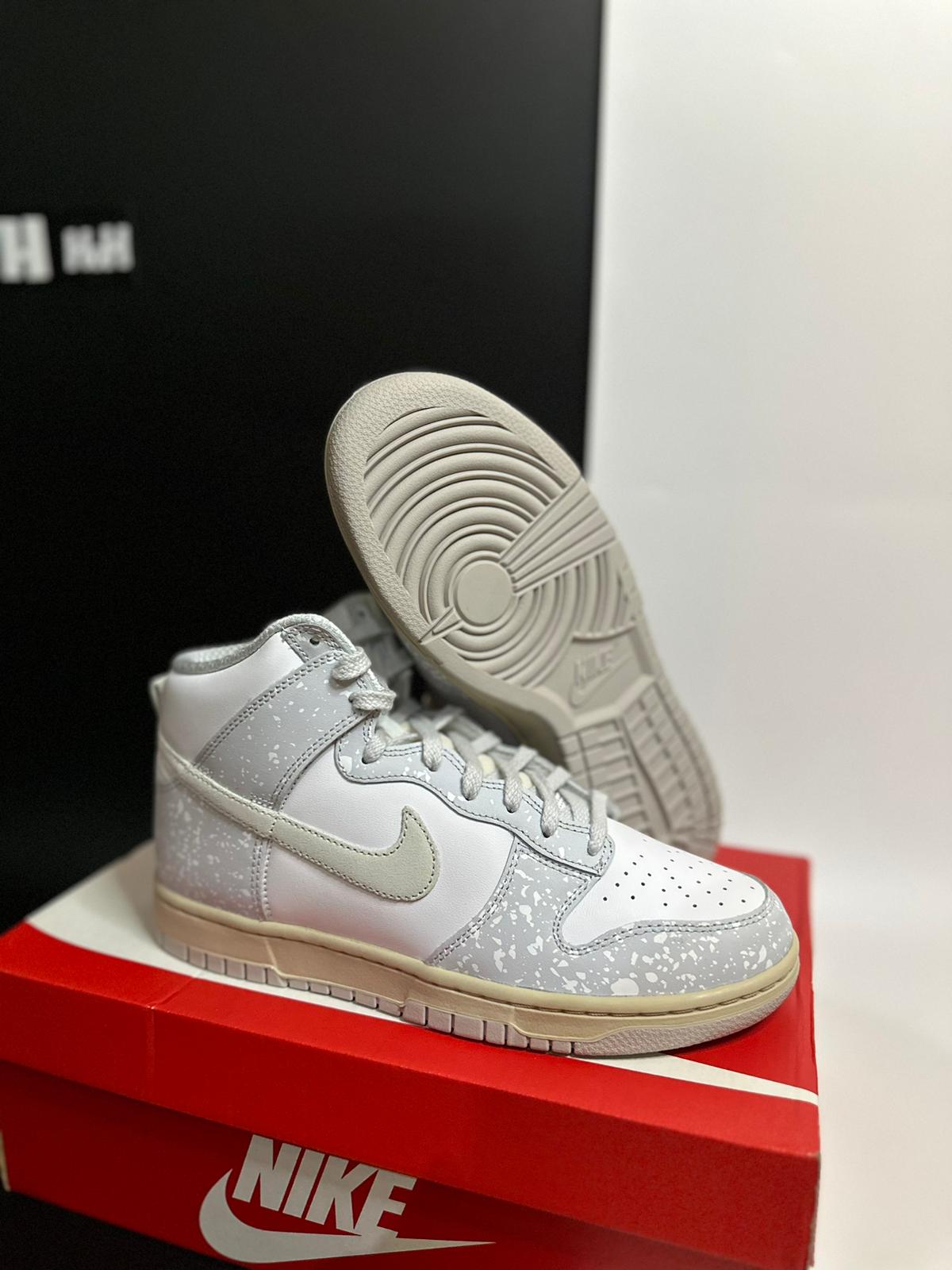 Nike Dunk High "Spray Paint"