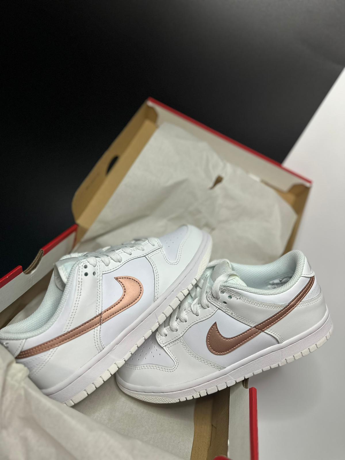 Nike Dunk Low "White Metallic Bronze"
