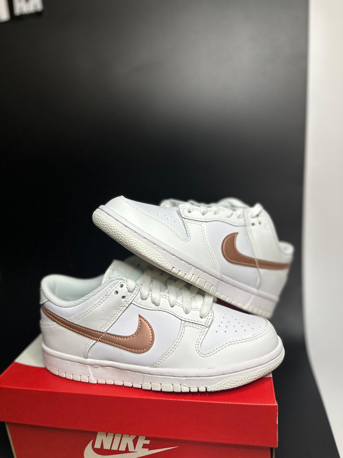 Nike Dunk Low "White Metallic Bronze"