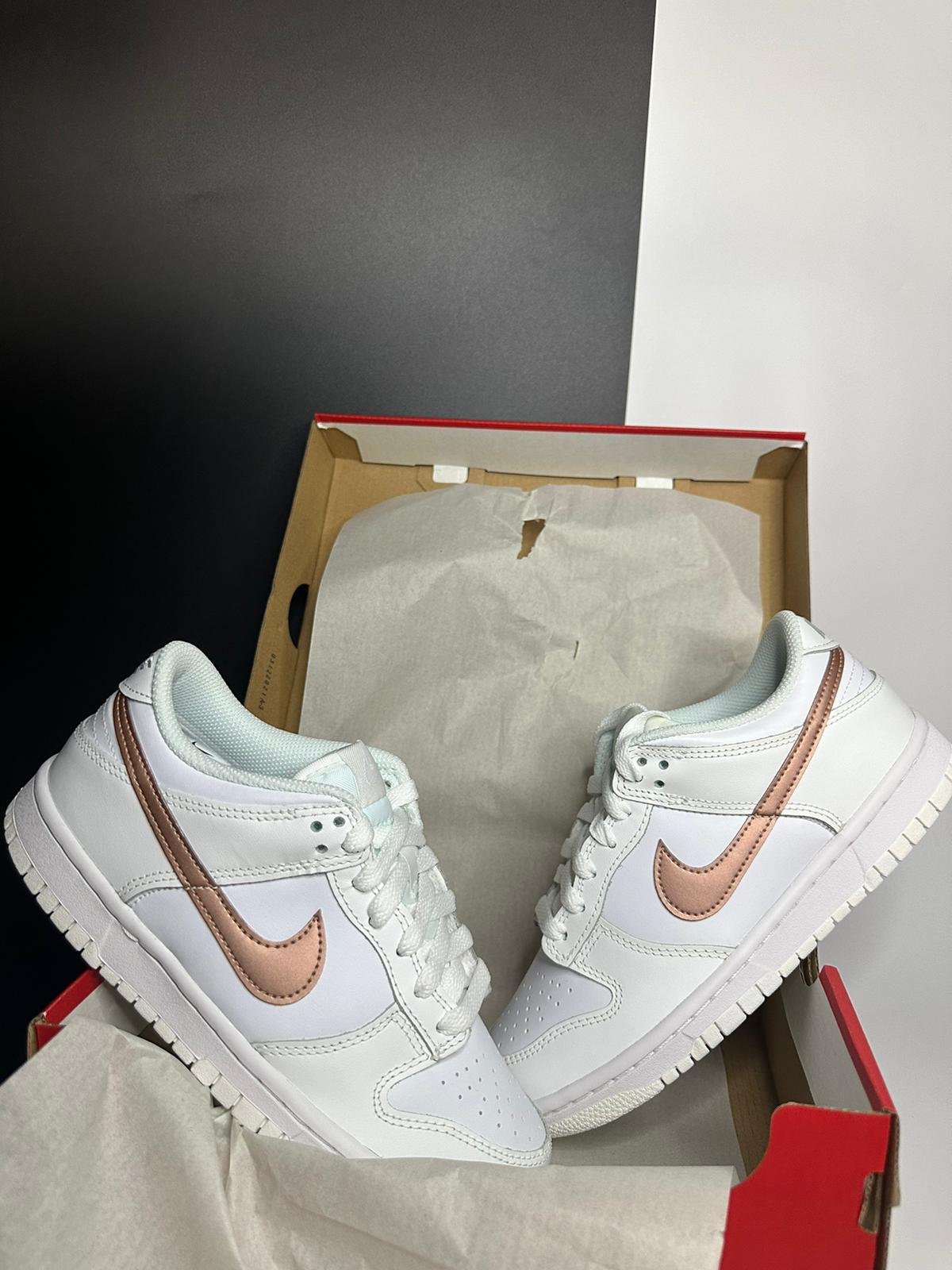 Nike Dunk Low "White Metallic Bronze"
