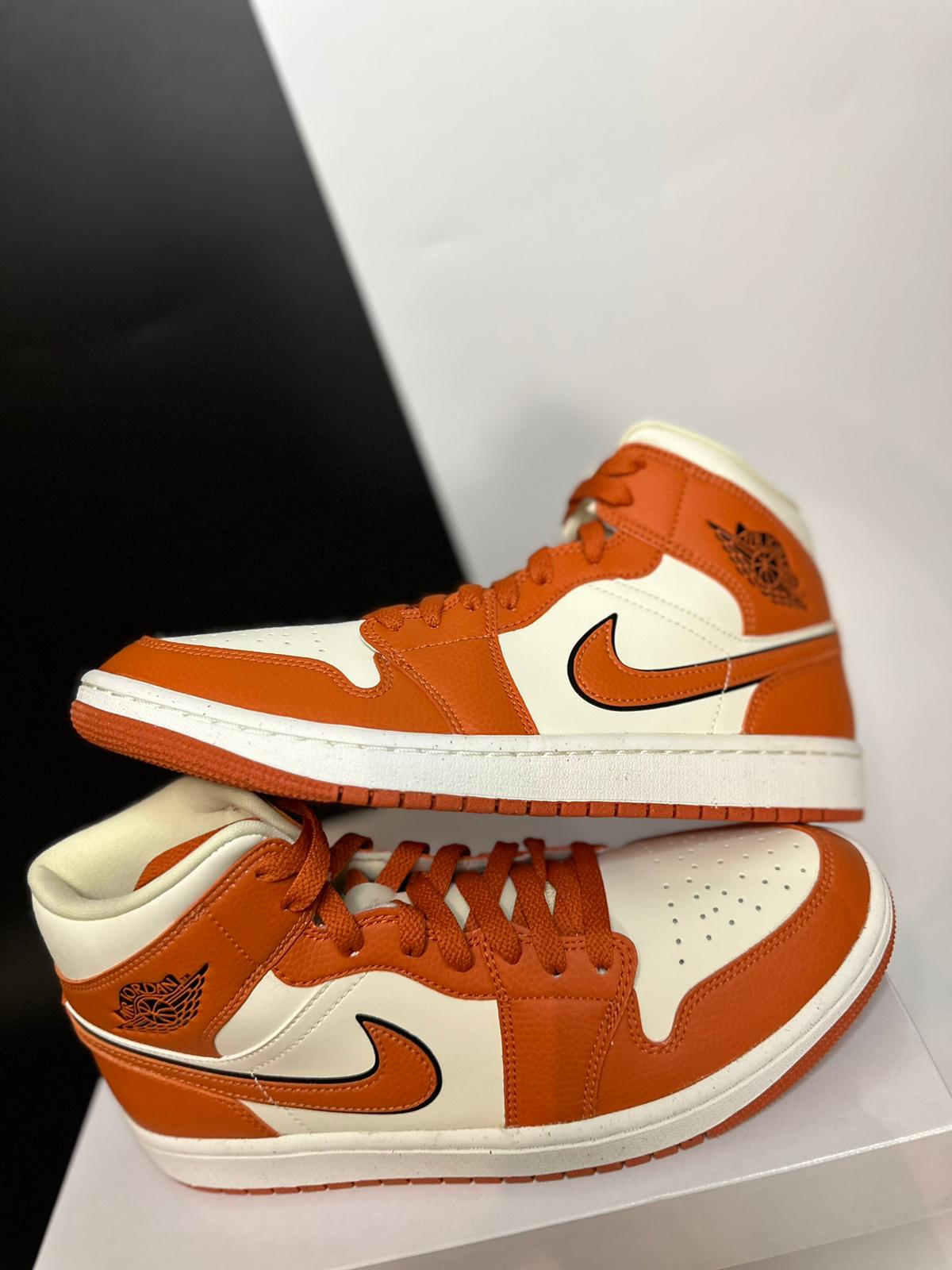 Nike Air Jordan 1 Mid "Sport Spice"