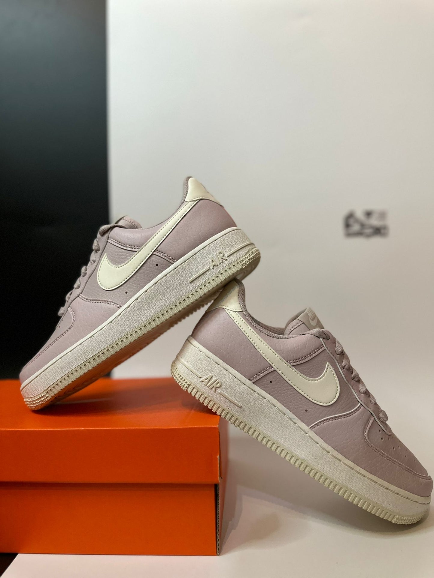 Nike Air Force 1 "Platinum Violet"