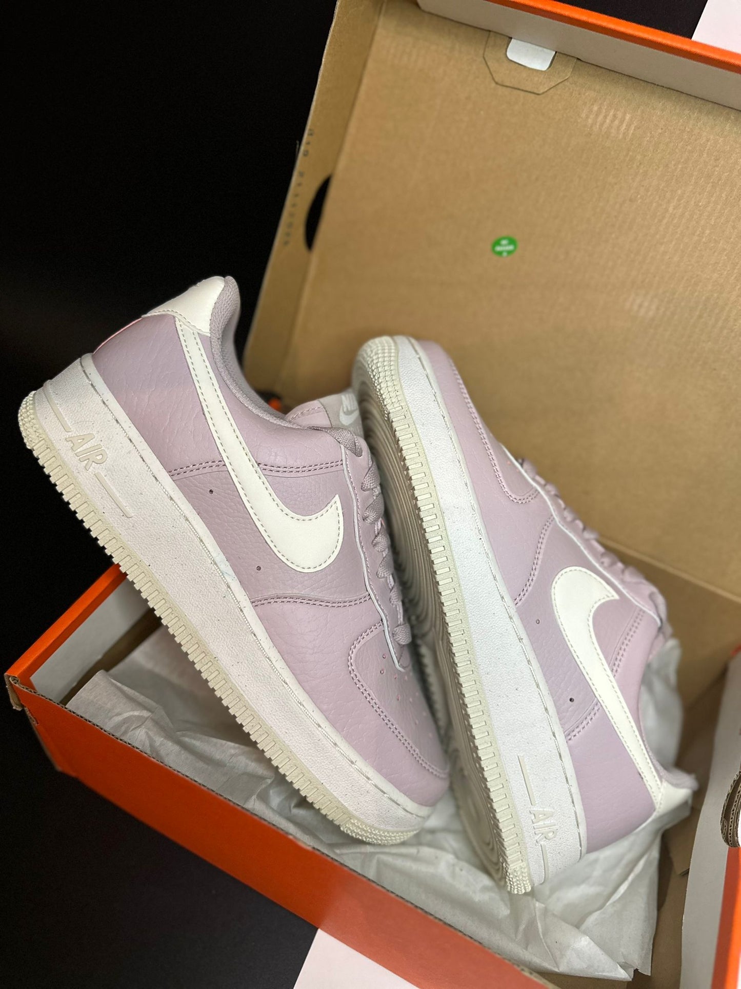 Nike Air Force 1 "Platinum Violet"