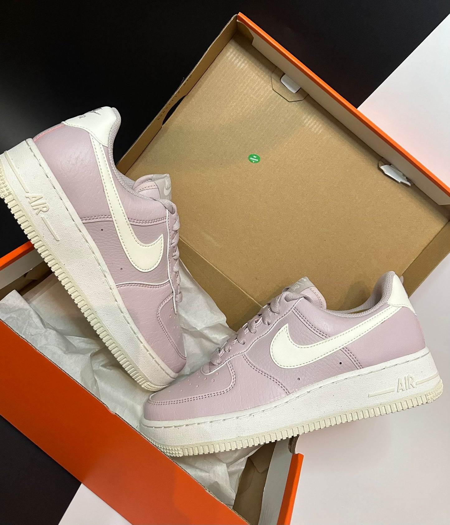 Nike Air Force 1 "Platinum Violet"
