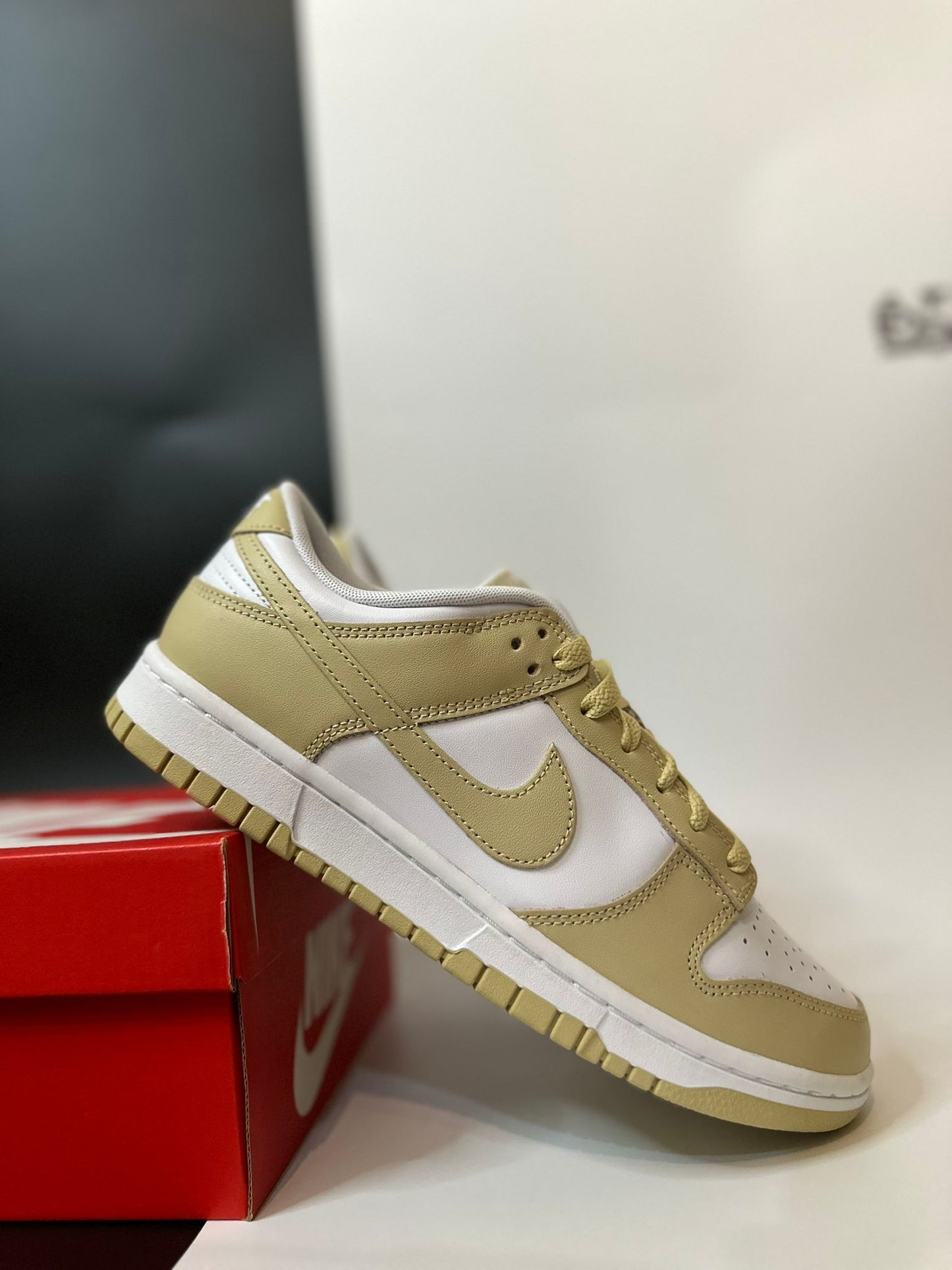 Nike Dunk Low "Cellestial Gold"