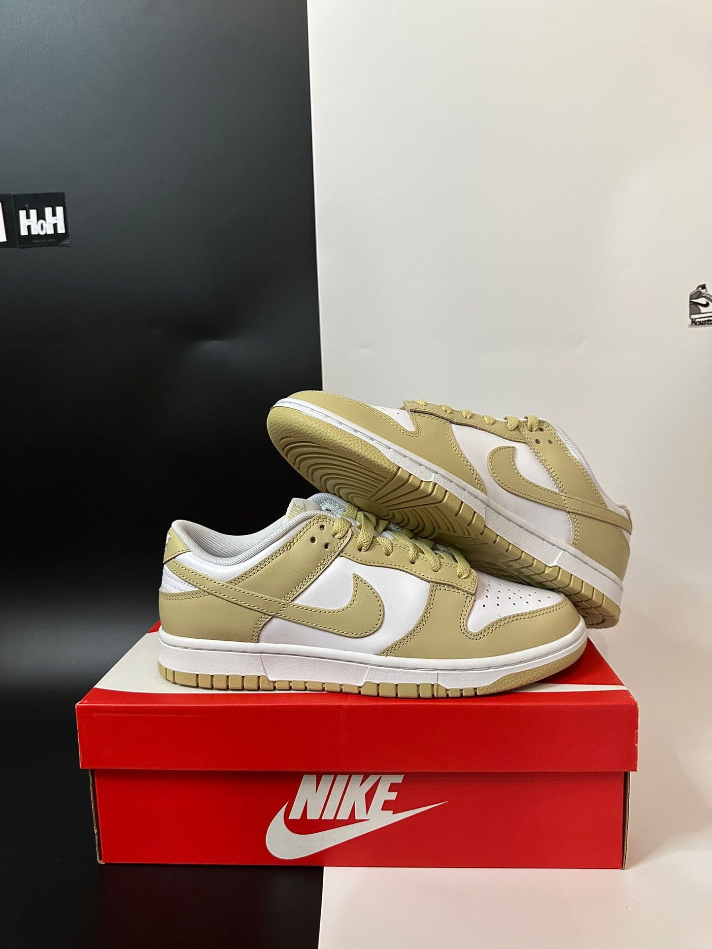 Nike Dunk Low "Cellestial Gold"
