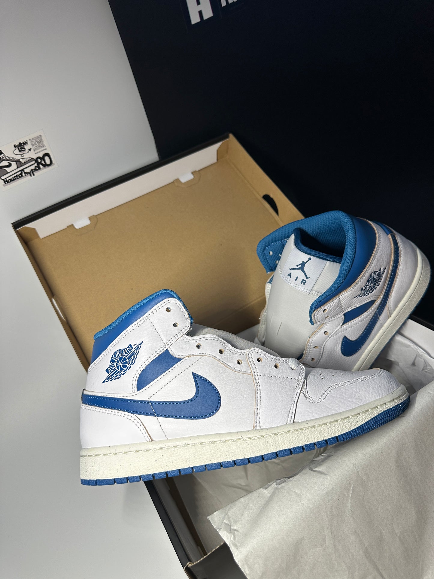 Nike Air Jordan 1 Mid SE “White Industrial Blue”