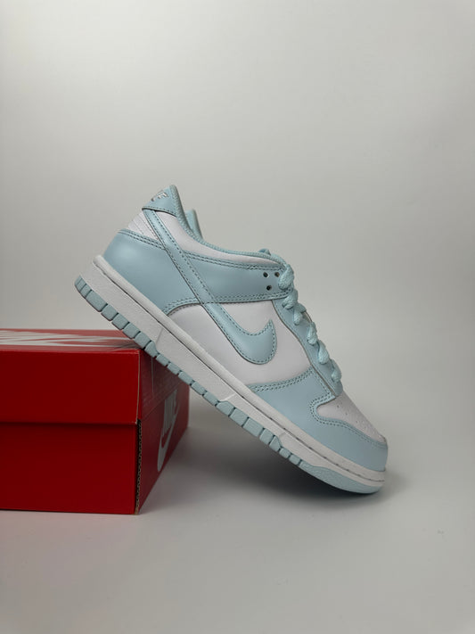 Nike Dunk Low “Glacier Blue”