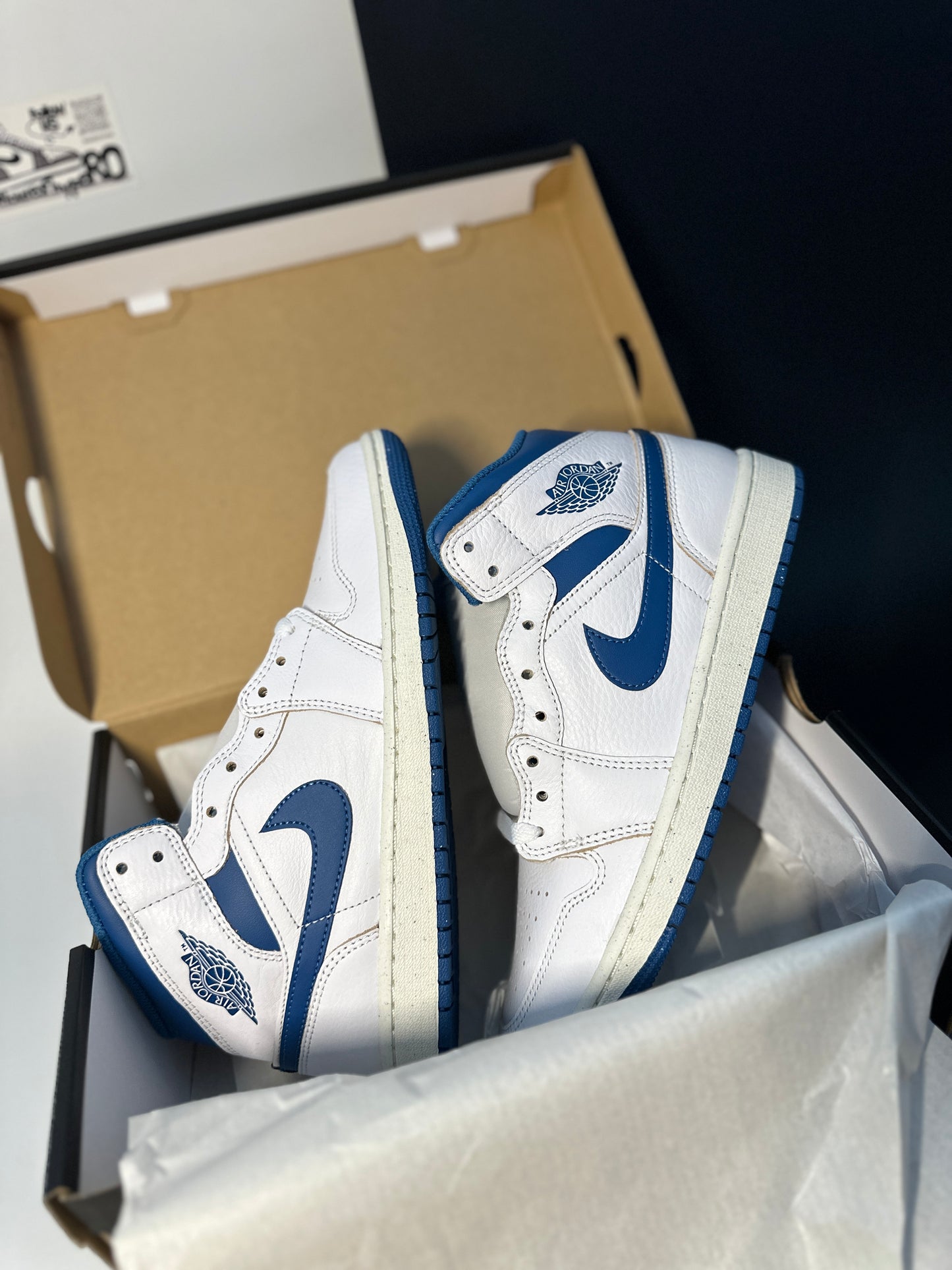 Nike Air Jordan 1 Mid SE “White Industrial Blue”
