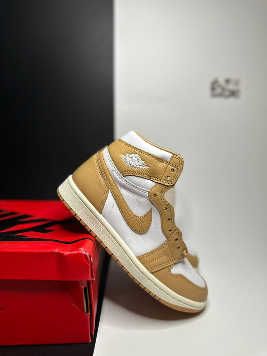 Nike Air Jordan 1 High "Praline"