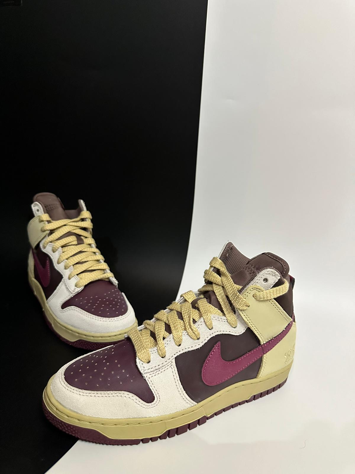 Nike Dunk High Retro "Burgundy Crush"