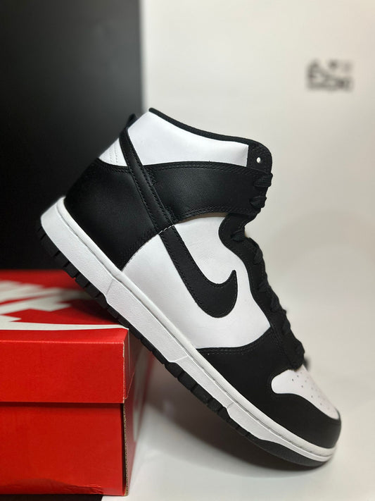 Nike Dunk High Panda