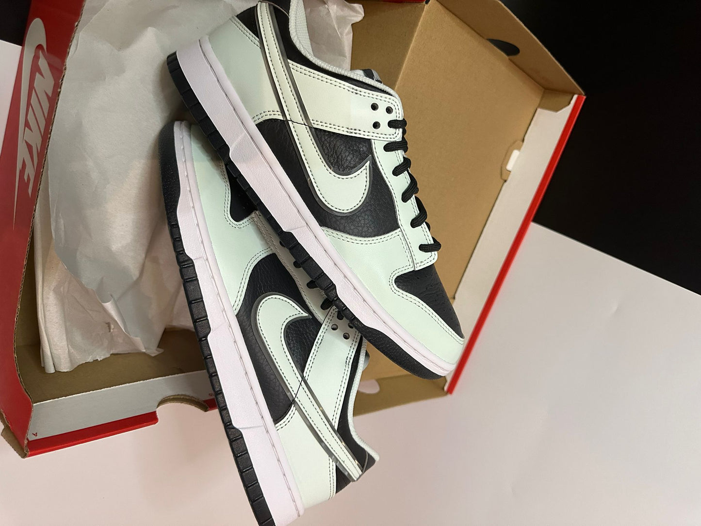 Nike Dunk Low "Smoke Grey"