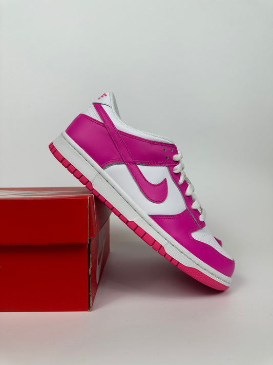 Nike Dunk Low Laser Fuchsia